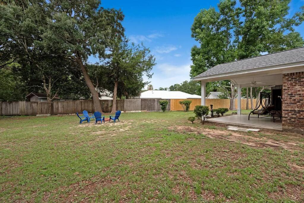 Quiet Relaxing Home - Close To Downtown & Beach 4Br-2Bt Pensacola Buitenkant foto